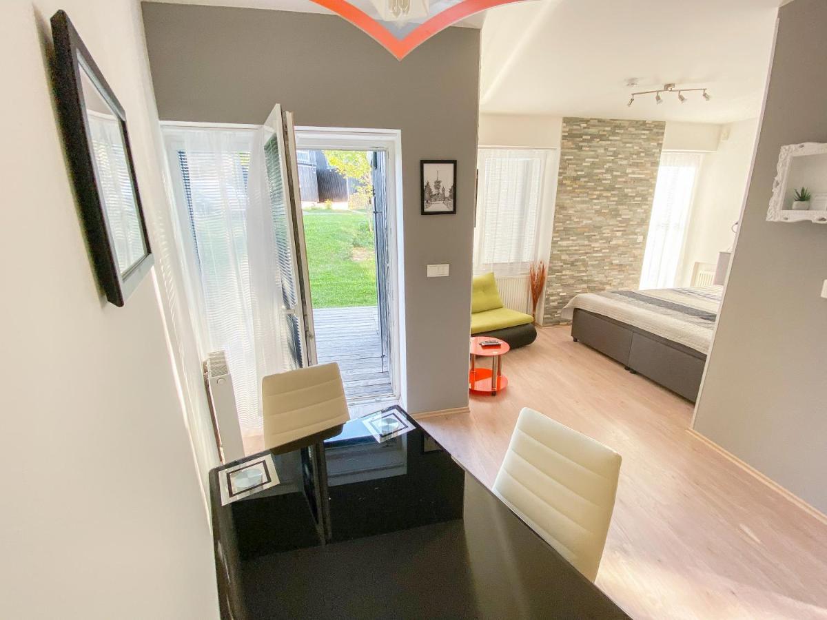 Miky Apartman Klinovec Loučná pod Klínovcem Exterior foto